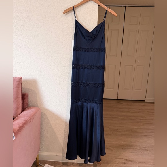 Reformation Dresses & Skirts - Reformation Riah Silk Dress - Navy (Size 0) (NWT) - MSRP $428